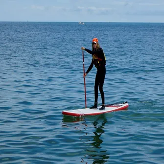 Location de stand-up paddle > Club Kayak Mer et Nautisme en Cotentin