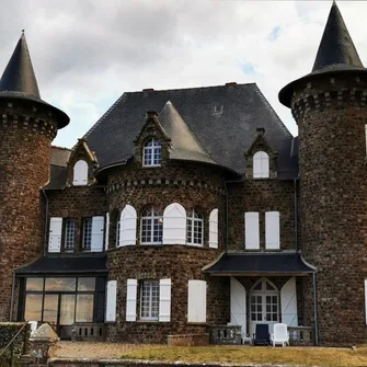 Meublé de Tourisme > Le Château de Chimay