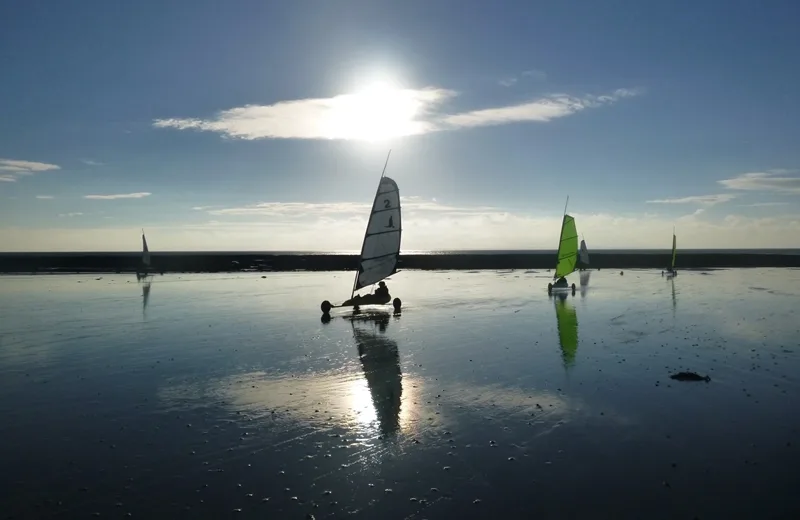 Séance découverte char à voile > École du Vent en Côte des Isles