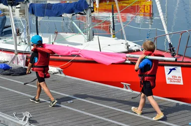 Stage de Perfectionnement Catamaran > École de Voile de Cherbourg