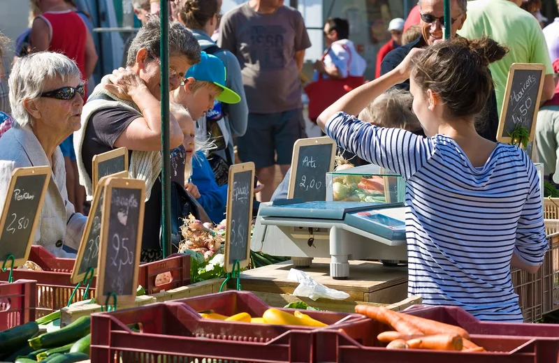 Marché estival de Barneville-Carteret