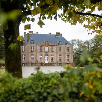 Visite libre du parc du château de Carneville