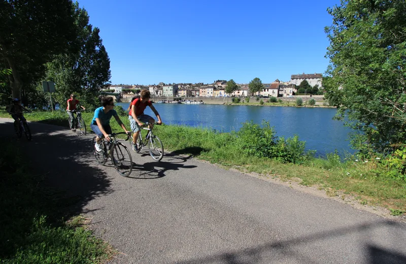 La Saône, rive gauche