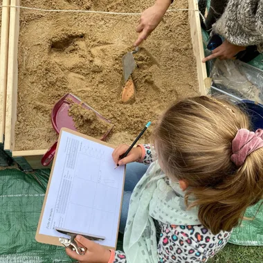 Ateliers d’initiation aux fouilles archéologiques pour les enfants