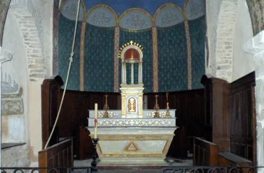 Cruzille - Le choeur de l'église Saint-Pierre