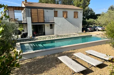 Bon Jour Uzès Entre Vignes et Garrigue