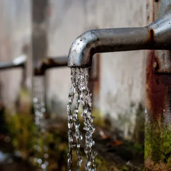 Point d’eau potable à Remoulins