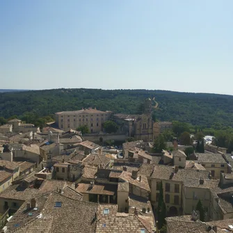 Guided visit : The historic center of Uzes – Uzès, Town of Art and History
