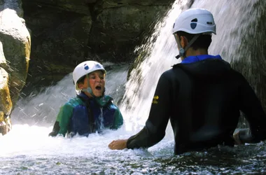 2 Ô-Outdoor – Canyoning