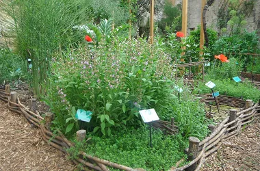 Visite du Jardin médiéval et visite commentée de la Chapelle – JEP