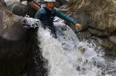 2 Ô-Outdoor – Canyoning