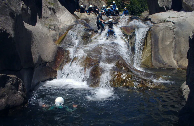 2 Ô-Outdoor – Canyoning