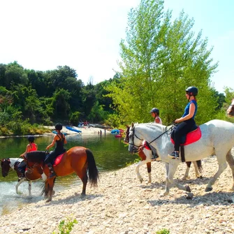 Centre équestre du Pont du Gard – Balade à cheval