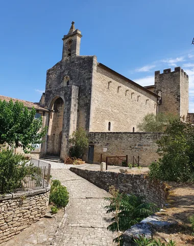 Visite guidée d’une église romane fortifiée du XIIe siècle – JEP