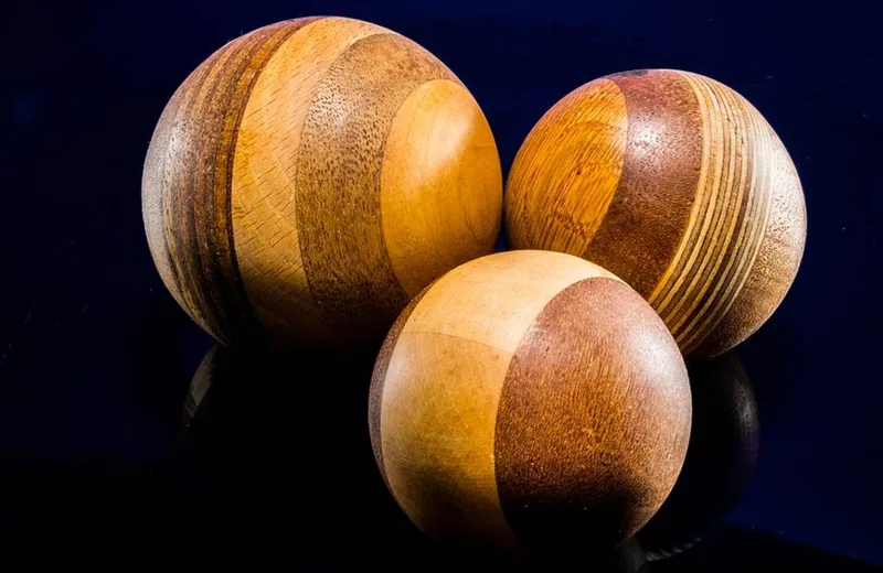 La boule en bois