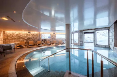 Altapura indoor pool