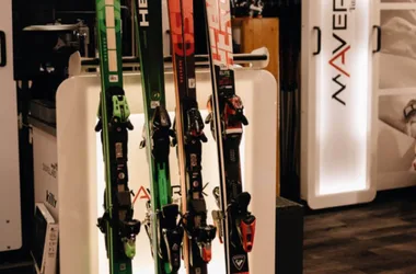 Black Ski Maverick Skis