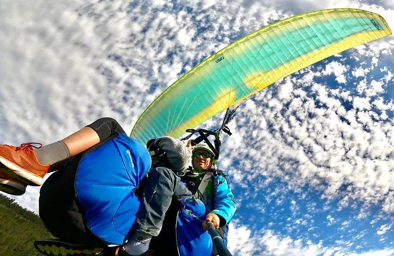 Tandem-paragliding zomervlucht