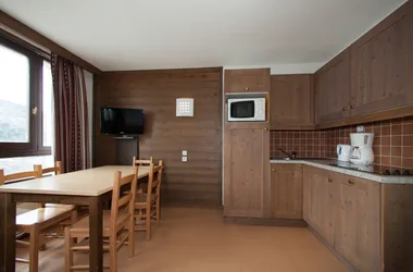 Apartments for 2 to 9 people.