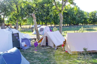camping_tente_montaigu