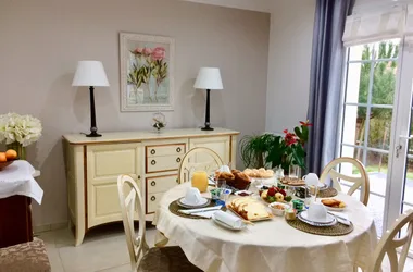 guestrooms-liard-eliane-lesherbiers-85-hlo-7