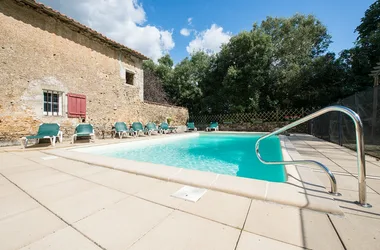 manor-de-ponsay-447-piscina-2-@ChateauxetHotelsCollection