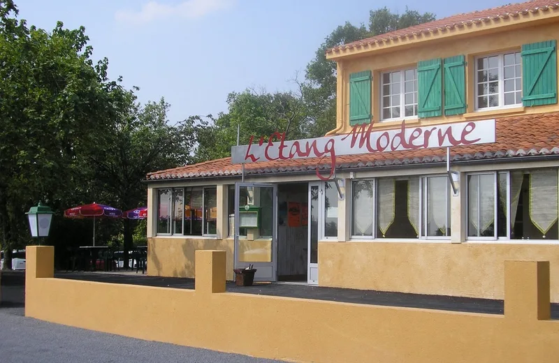 restaurant-l-etang-moderne-saint-philbert-de-bouaine85-1