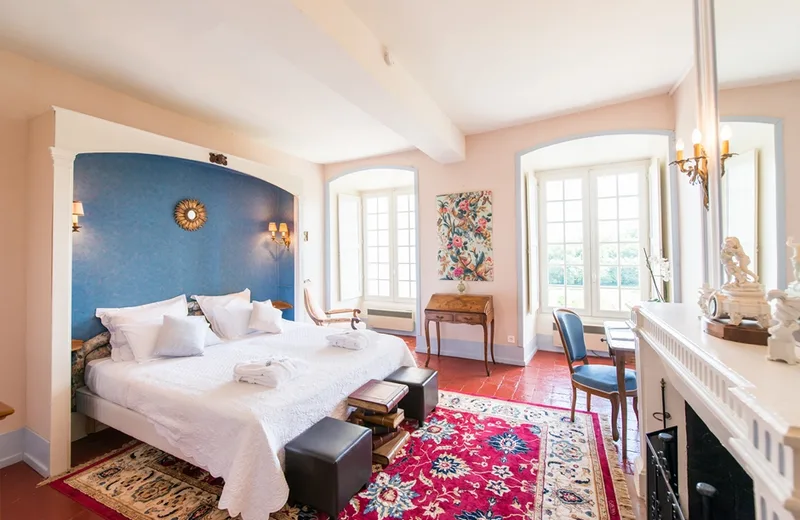 manor-de-ponsay-447-superior-tiled-room-@ChateauxetHotelsCollection