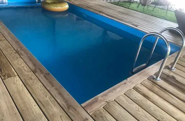 pool-bed-and-breakfast-vendee
