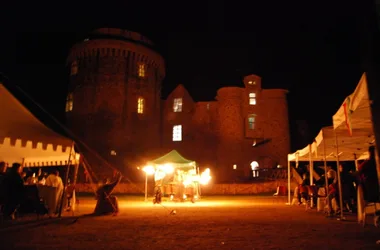 Banquete medieval en el castillo de Saint Mesmin