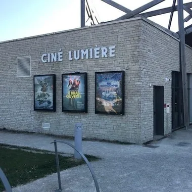 VISITES D’ENTREPRISES AU PAYS DE CHANTONNAY : CINE-LUMIERE DE CHANTONNAY (COMPLET)