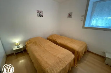 Dormitorio 2 (2 camas individuales)_90
